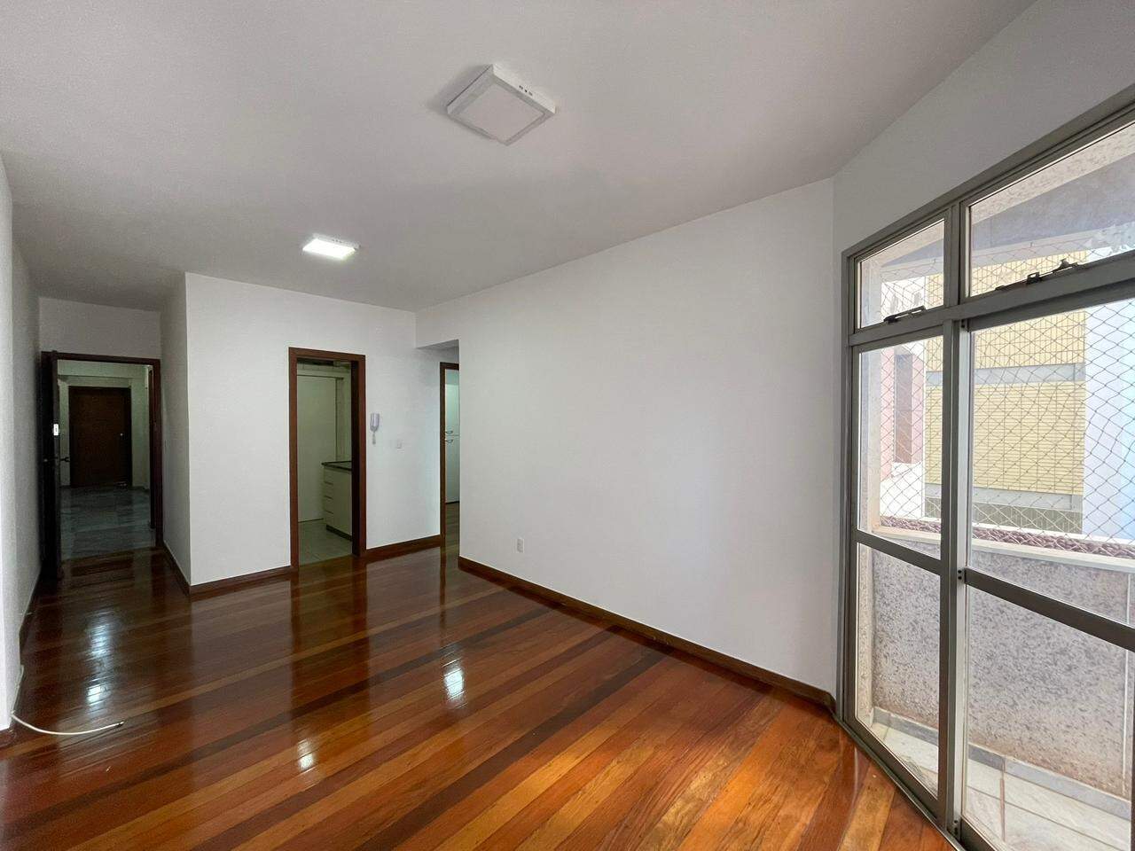 Imagem do imóvel Apartamento para aluguel, 3 quartos, 1 suíte, 1 vaga, Buritis - Belo Horizonte/MG