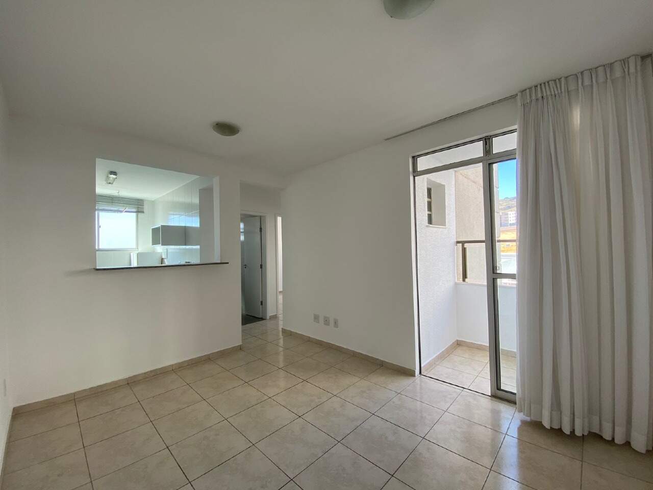 Imagem do imóvel Apartamento para aluguel, 2 quartos, 1 suíte, 1 vaga, Buritis - Belo Horizonte/MG