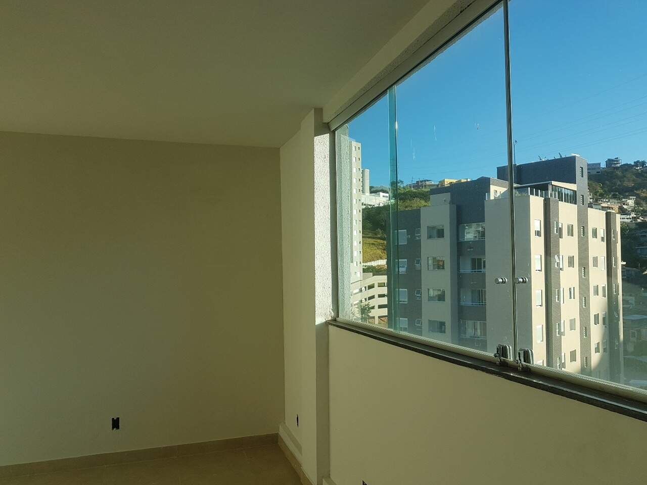 Imagem do imóvel Sala para aluguel, 1 vaga, Buritis - Belo Horizonte/MG