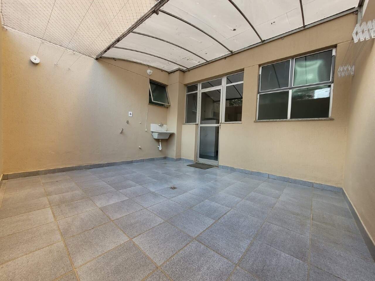 Imagem do imóvel Área privativa para aluguel, 3 quartos, 1 suíte, 2 vagas, Buritis - Belo Horizonte/MG