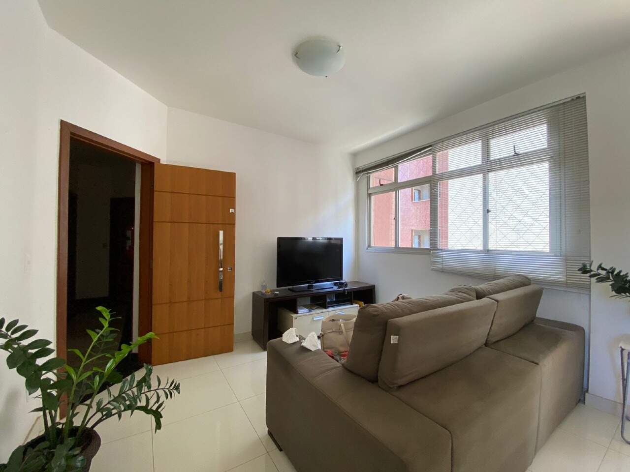 Imagem do imóvel Apartamento para aluguel, 4 quartos, 1 suíte, 3 vagas, Buritis - Belo Horizonte/MG