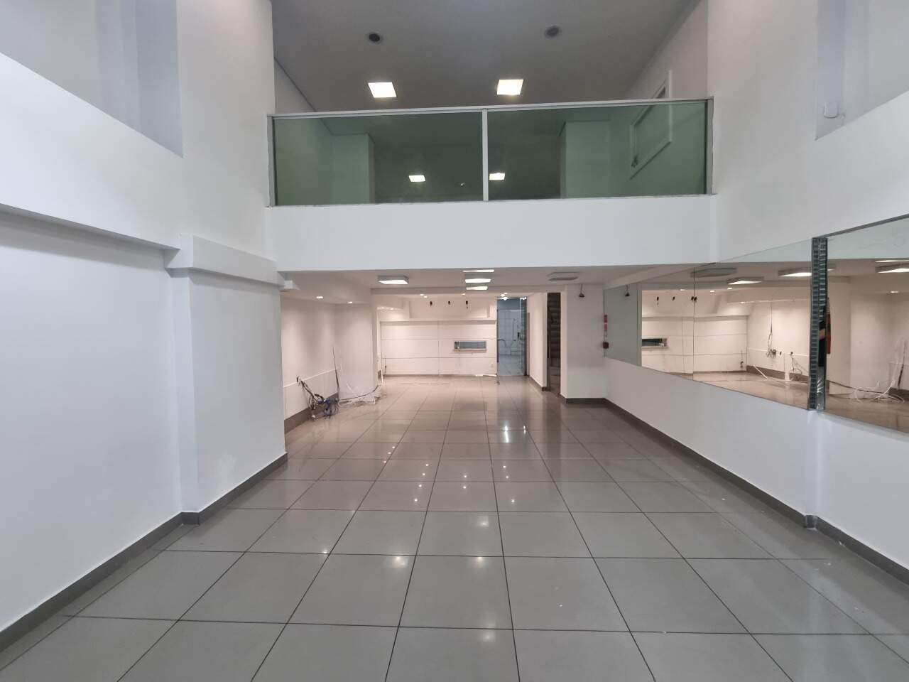 Imagem do imóvel Loja para aluguel, 4 vagas, Estoril - Belo Horizonte/MG