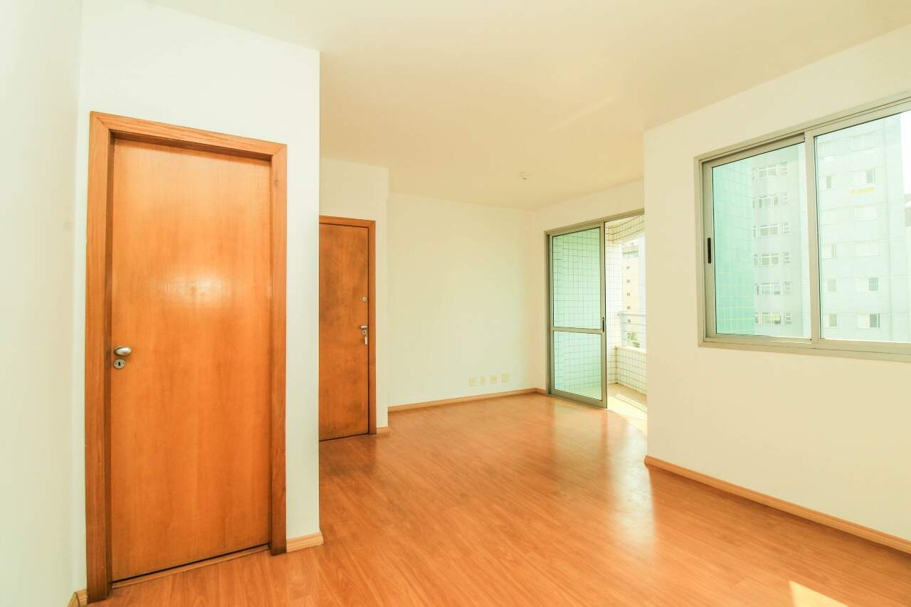 Imagem do imóvel Apartamento para aluguel, 3 quartos, 1 suíte, 2 vagas, Estoril - Belo Horizonte/MG