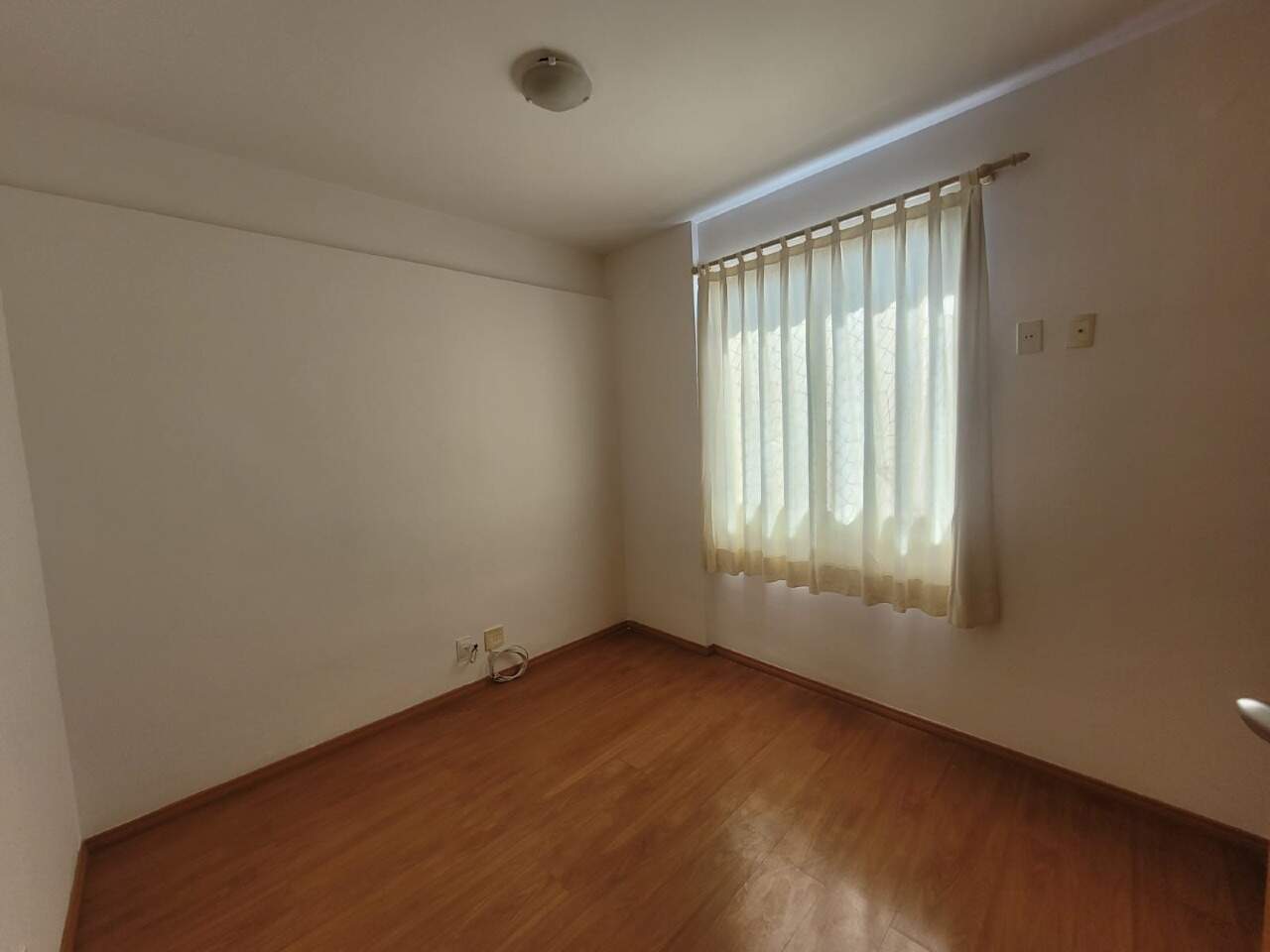Imagem do imóvel Apartamento para aluguel, 3 quartos, 1 suíte, 2 vagas, Estoril - Belo Horizonte/MG