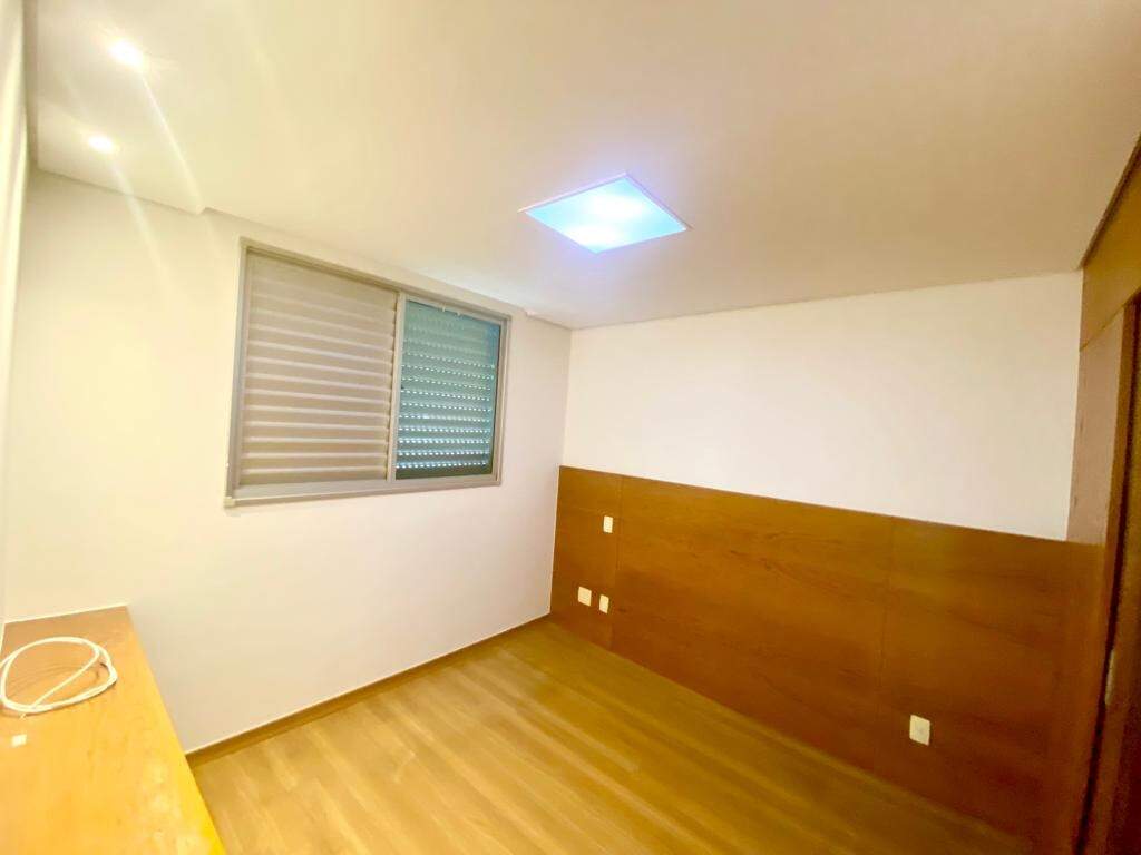 Imagem do imóvel Apartamento à venda, 4 quartos, 1 suíte, 2 vagas, Buritis - Belo Horizonte/MG