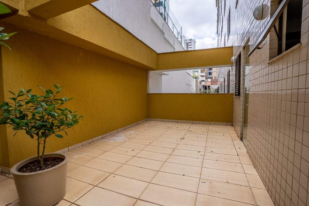Imagem do imóvel Área privativa à venda, 4 quartos, 2 suítes, 3 vagas, Buritis - Belo Horizonte/MG