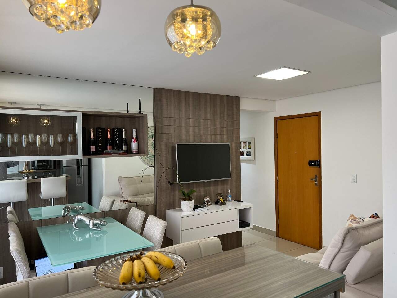 Imagem do imóvel Apartamento para aluguel, 2 quartos, 1 suíte, 1 vaga, Buritis - Belo Horizonte/MG