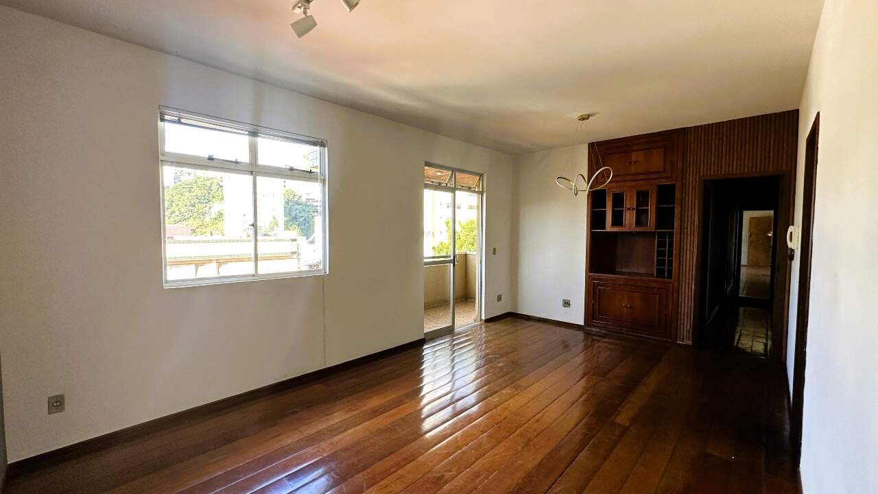 Imagem do imóvel Apartamento para aluguel, 3 quartos, 1 suíte, 2 vagas, Buritis - Belo Horizonte/MG