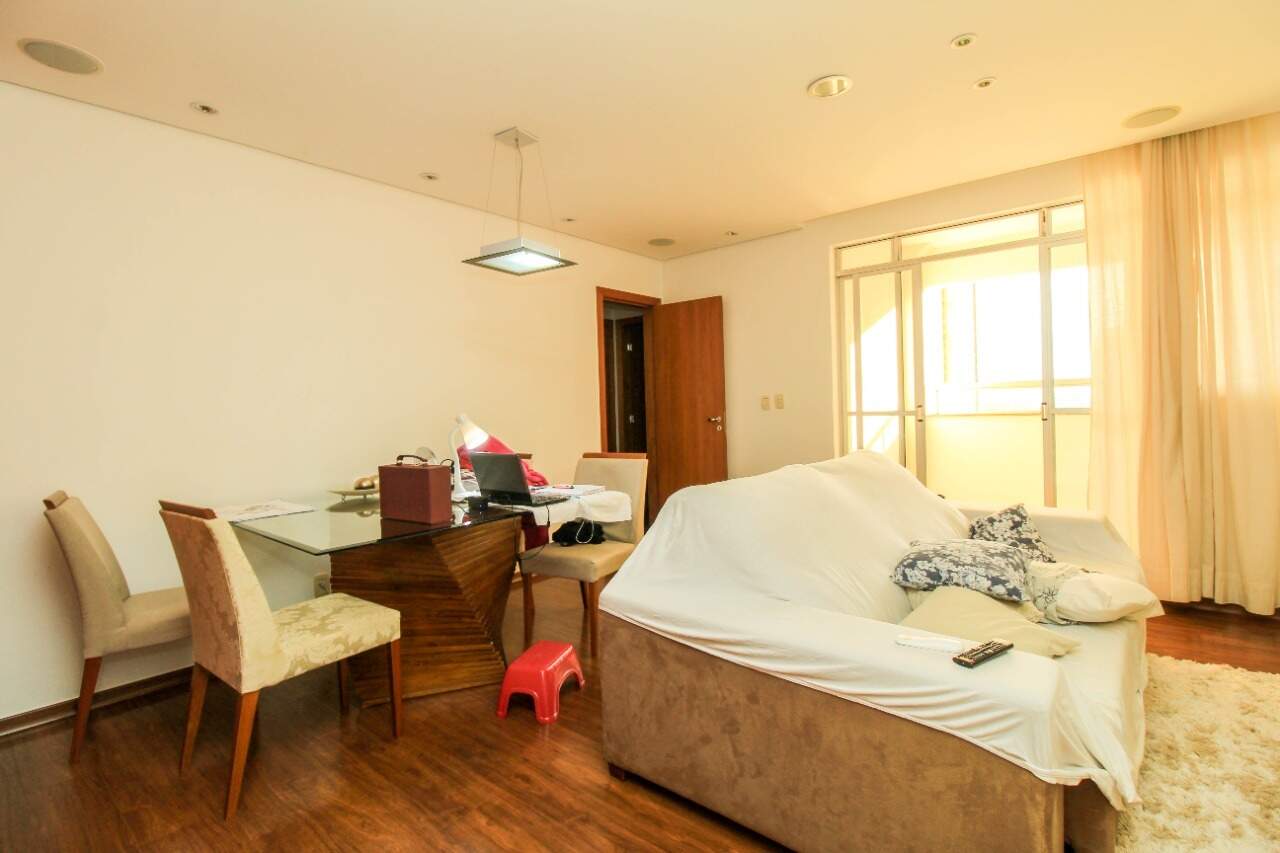 Imagem do imóvel Apartamento para aluguel, 3 quartos, 1 suíte, 2 vagas, Buritis - Belo Horizonte/MG