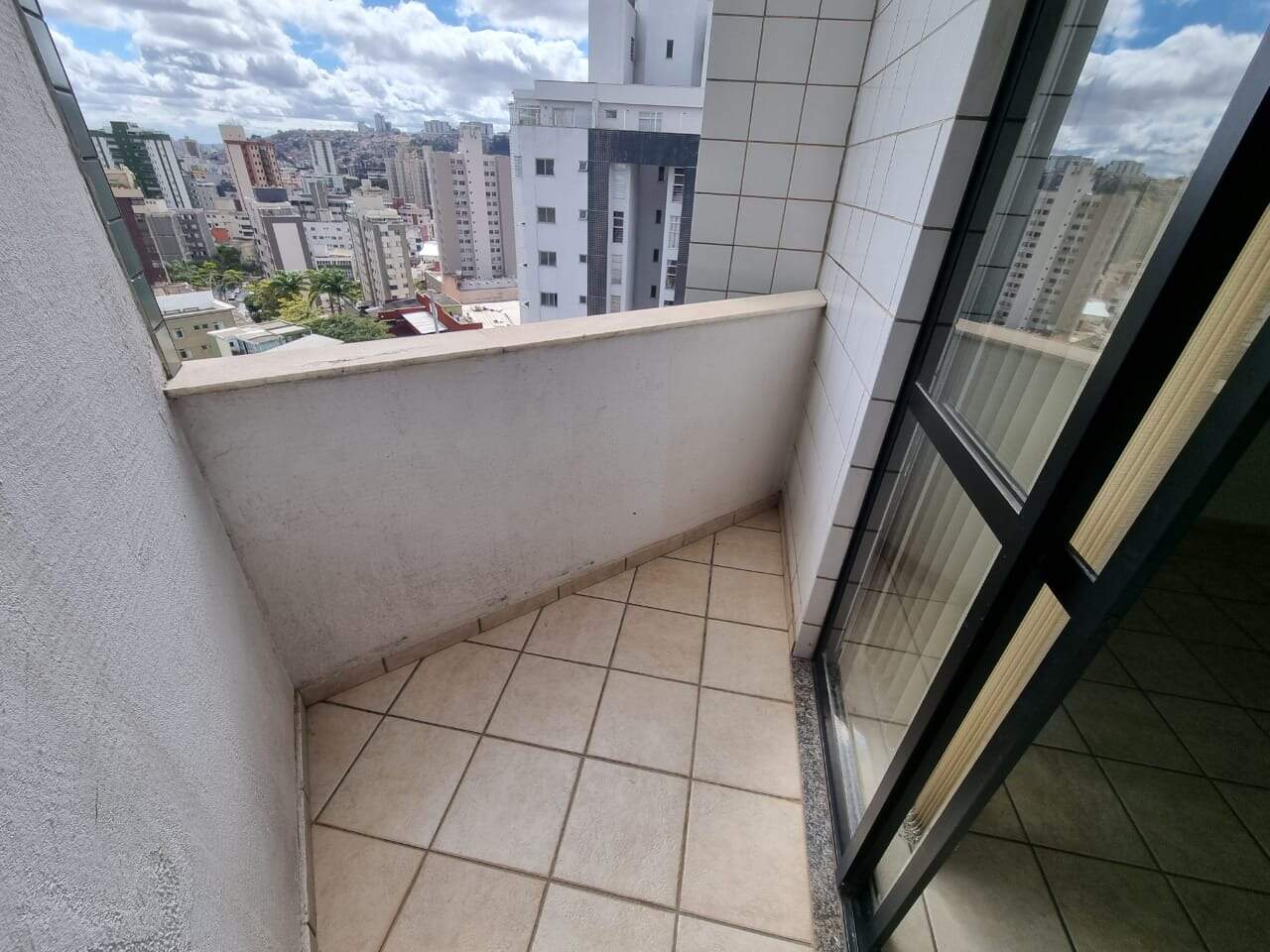 Imagem do imóvel Apartamento para aluguel, 1 quarto, 1 vaga, Estoril - Belo Horizonte/MG