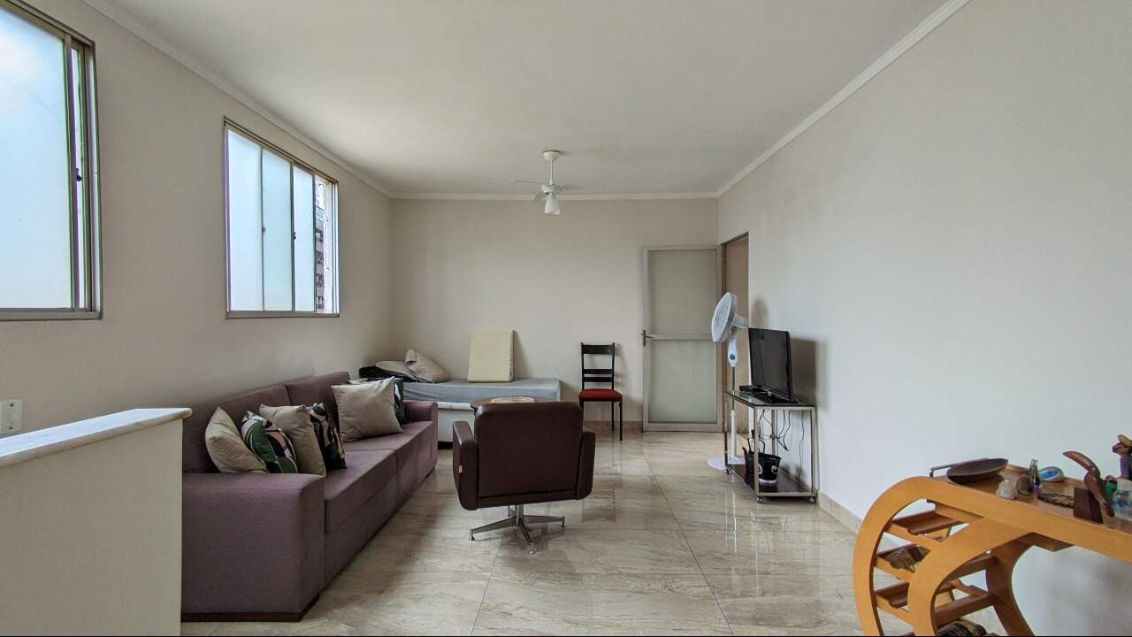 Imagem do imóvel Cobertura à venda, 5 quartos, 2 suítes, 3 vagas, Buritis - Belo Horizonte/MG