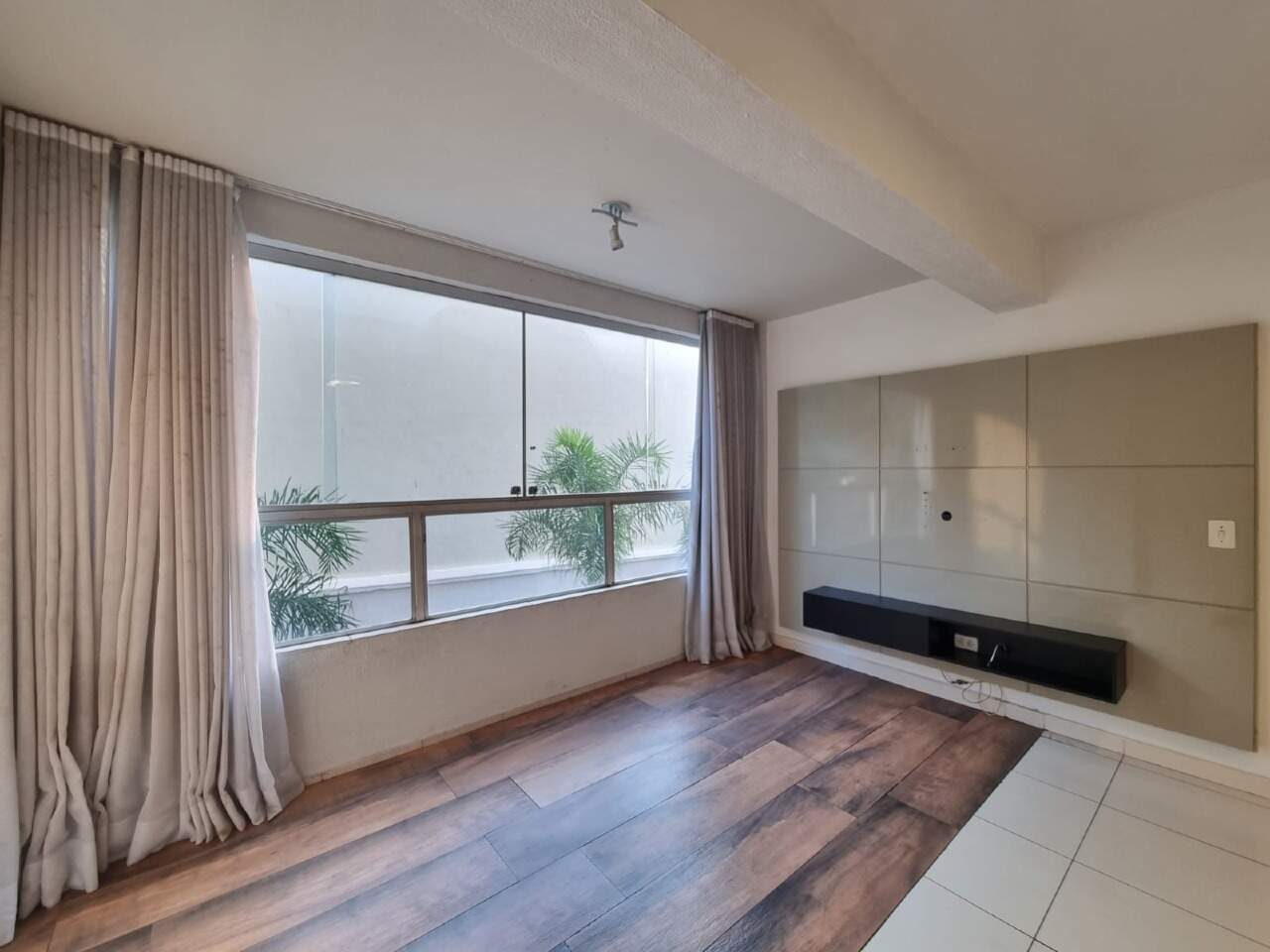 Imagem do imóvel Apartamento para aluguel, 3 quartos, 1 suíte, 2 vagas, Buritis - Belo Horizonte/MG