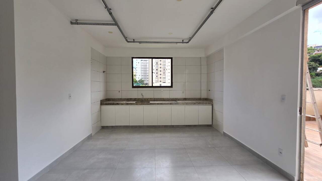 Imagem do imóvel Cobertura 3 quartos para aluguel em Buritis, frente, 107 m², 2 vagas