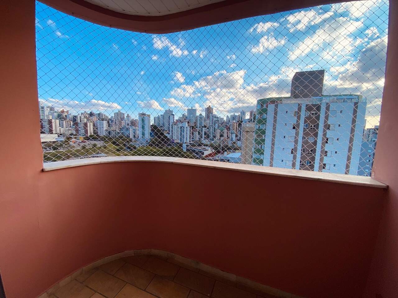 Imagem do imóvel Apartamento para aluguel, 3 quartos, 1 suíte, 2 vagas, Buritis - Belo Horizonte/MG
