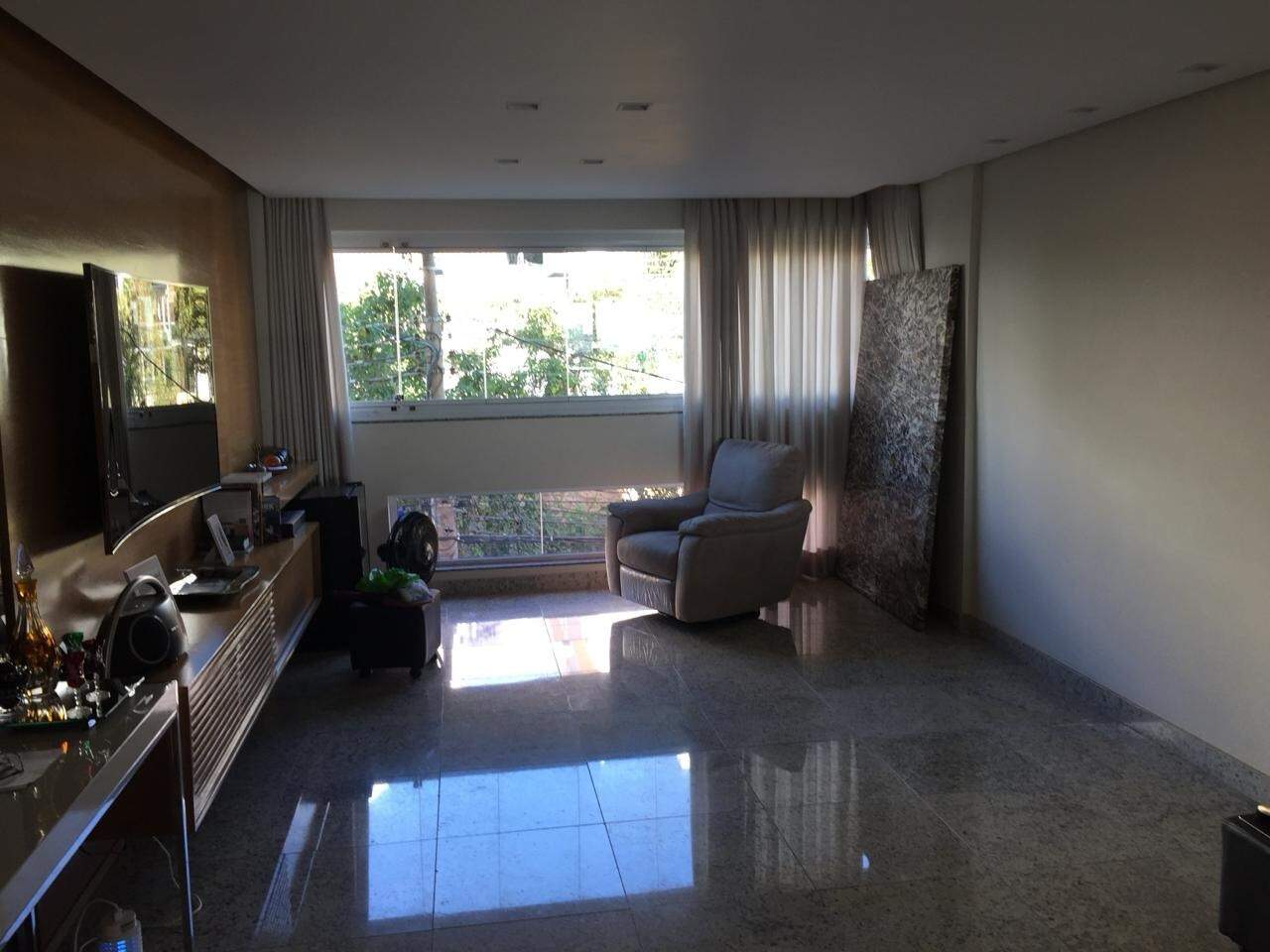 Imagem do imóvel Apartamento para aluguel, 3 quartos, 2 suítes, 3 vagas, Buritis - Belo Horizonte/MG