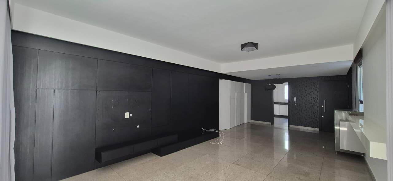 Imagem do imóvel Apartamento com 4 quartos para alugar no Buritis em Belo Horizonte de 127m²