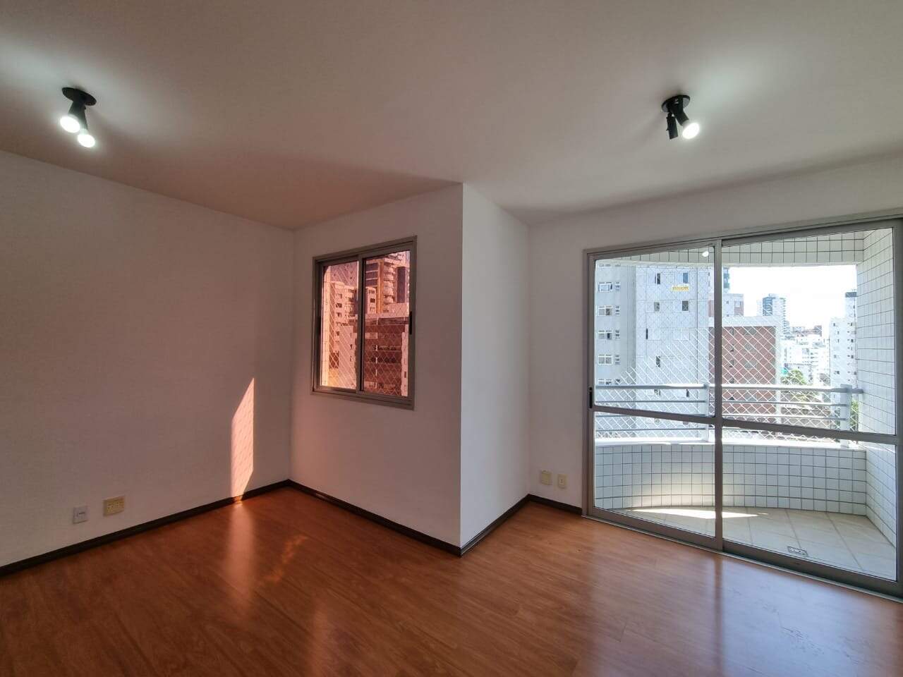 Imagem do imóvel Apartamento para locação, 3 quartos, 1 suítes, 2 vagas, Buritis - Belo Horizonte/MG