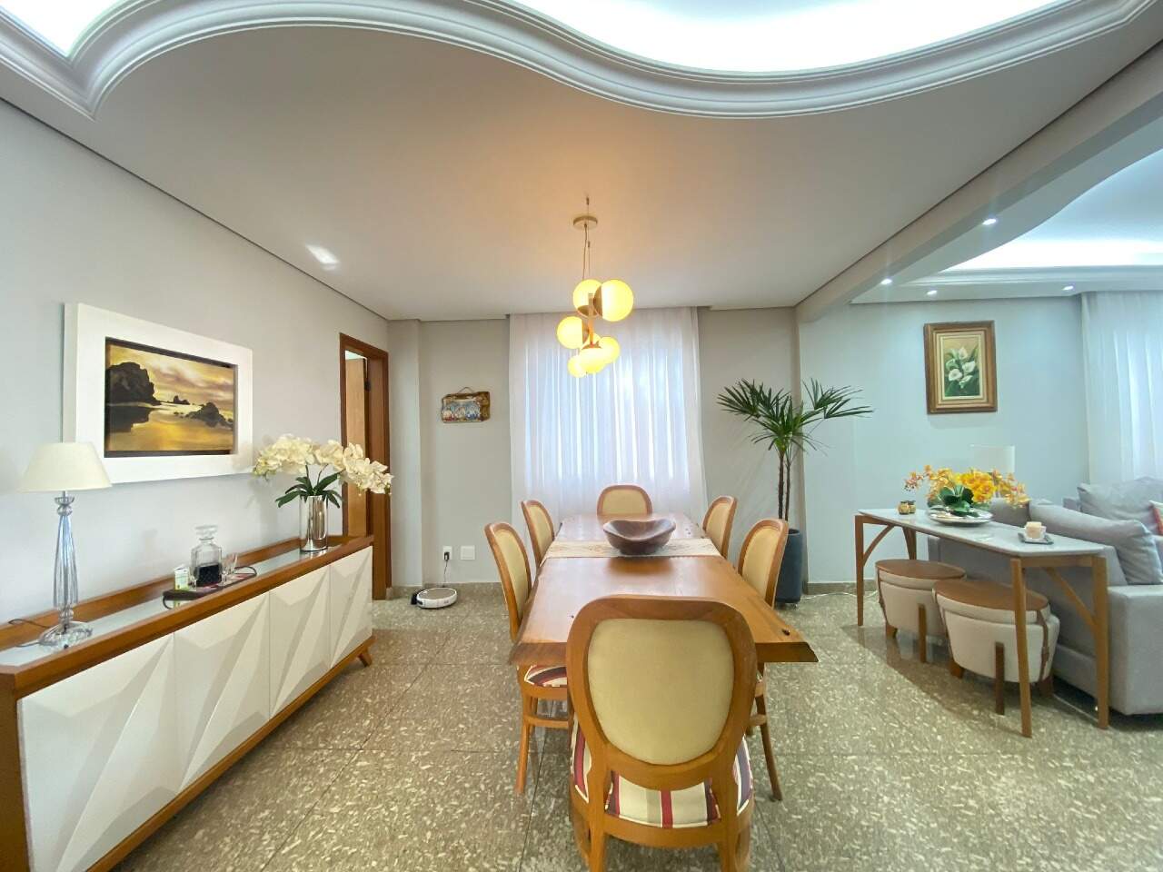 Imagem do imóvel Apartamento à venda, 4 quartos, 1 suíte, 4 vagas, Buritis - Belo Horizonte/MG