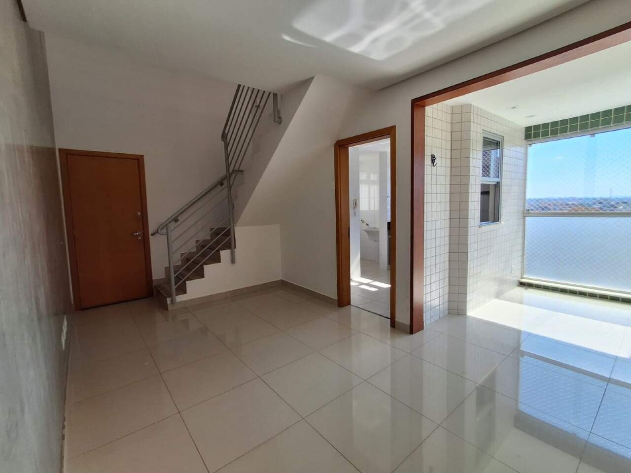 Imagem do imóvel Cobertura para aluguel, 2 quartos, 1 suíte, 3 vagas, Buritis - Belo Horizonte/MG