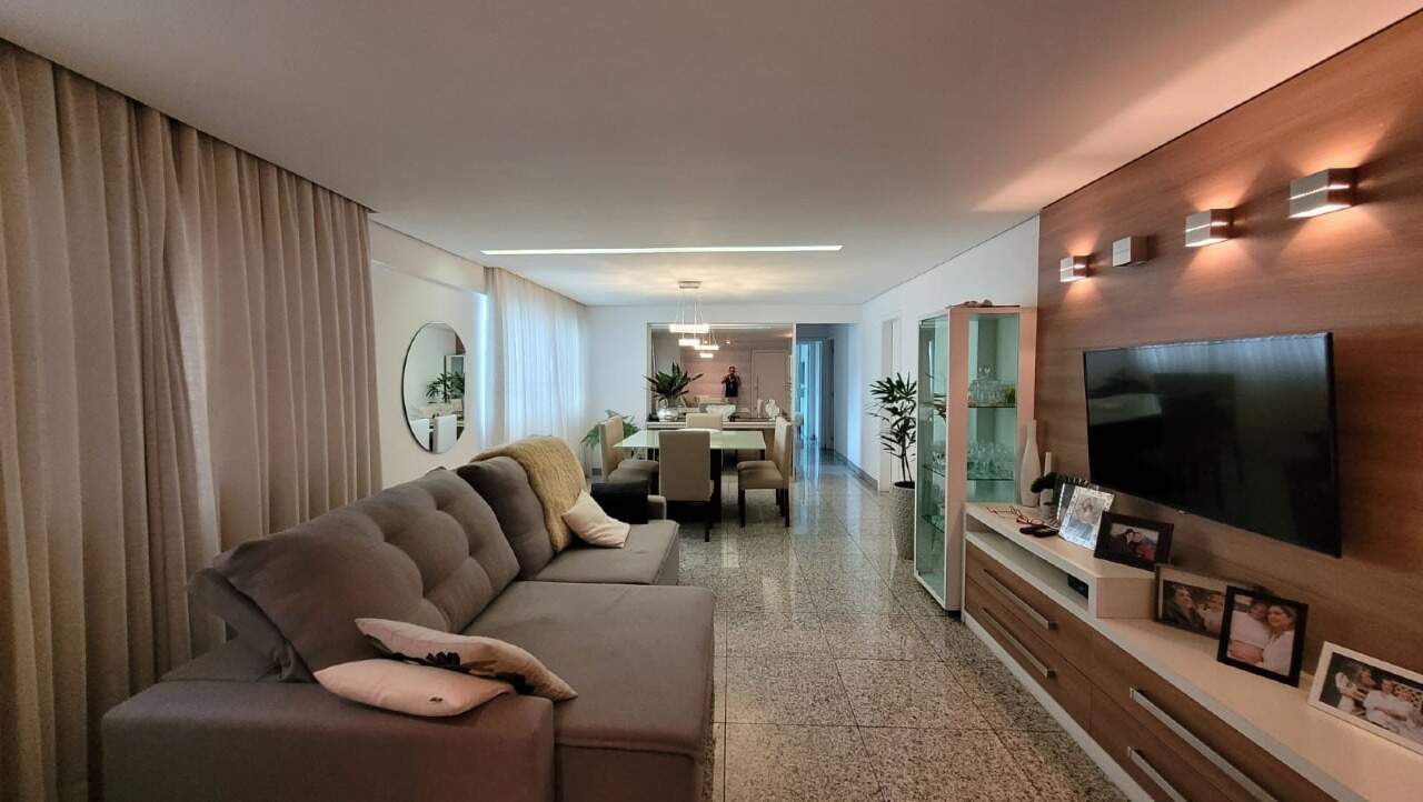 Imagem do imóvel Apartamento à venda, 4 quartos, 1 suíte, 3 vagas, Buritis - Belo Horizonte/MG