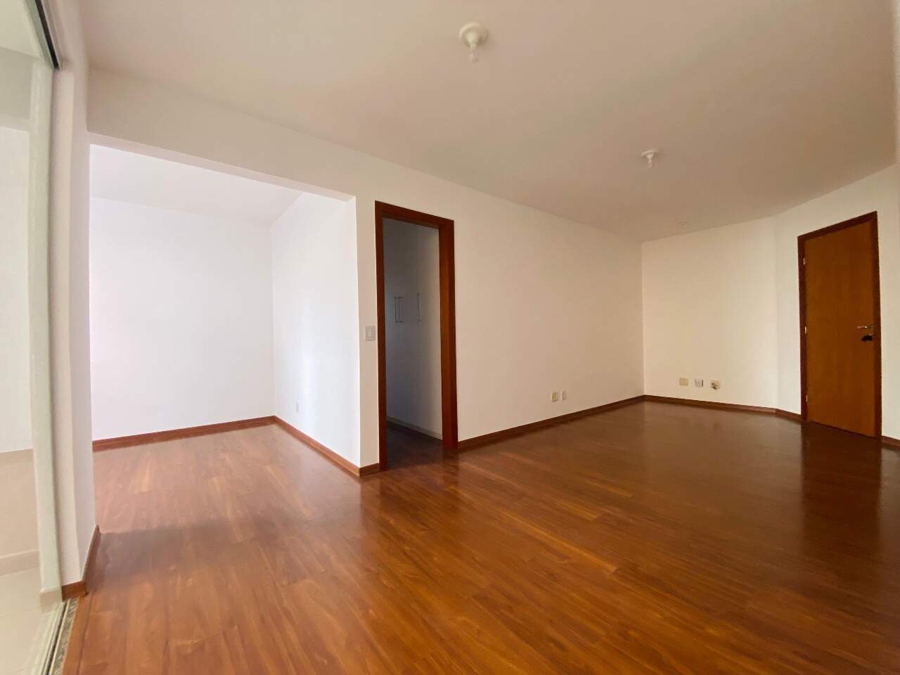 Imagem do imóvel Apartamento para aluguel, 3 quartos, 1 suíte, 3 vagas, Buritis - Belo Horizonte/MG