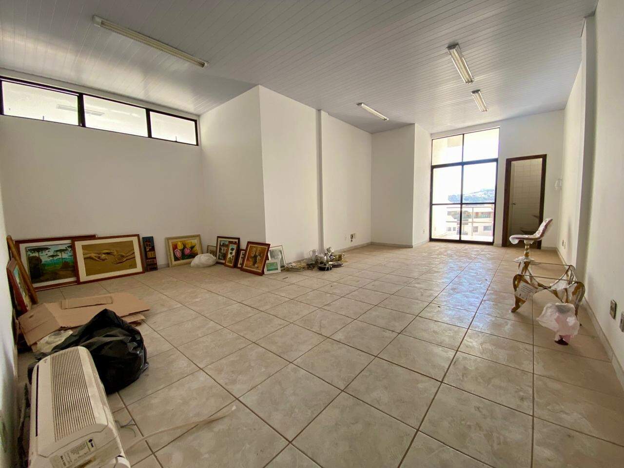 Imagem do imóvel Sala para aluguel, 1 vaga, Santa Lúcia - Belo Horizonte/MG