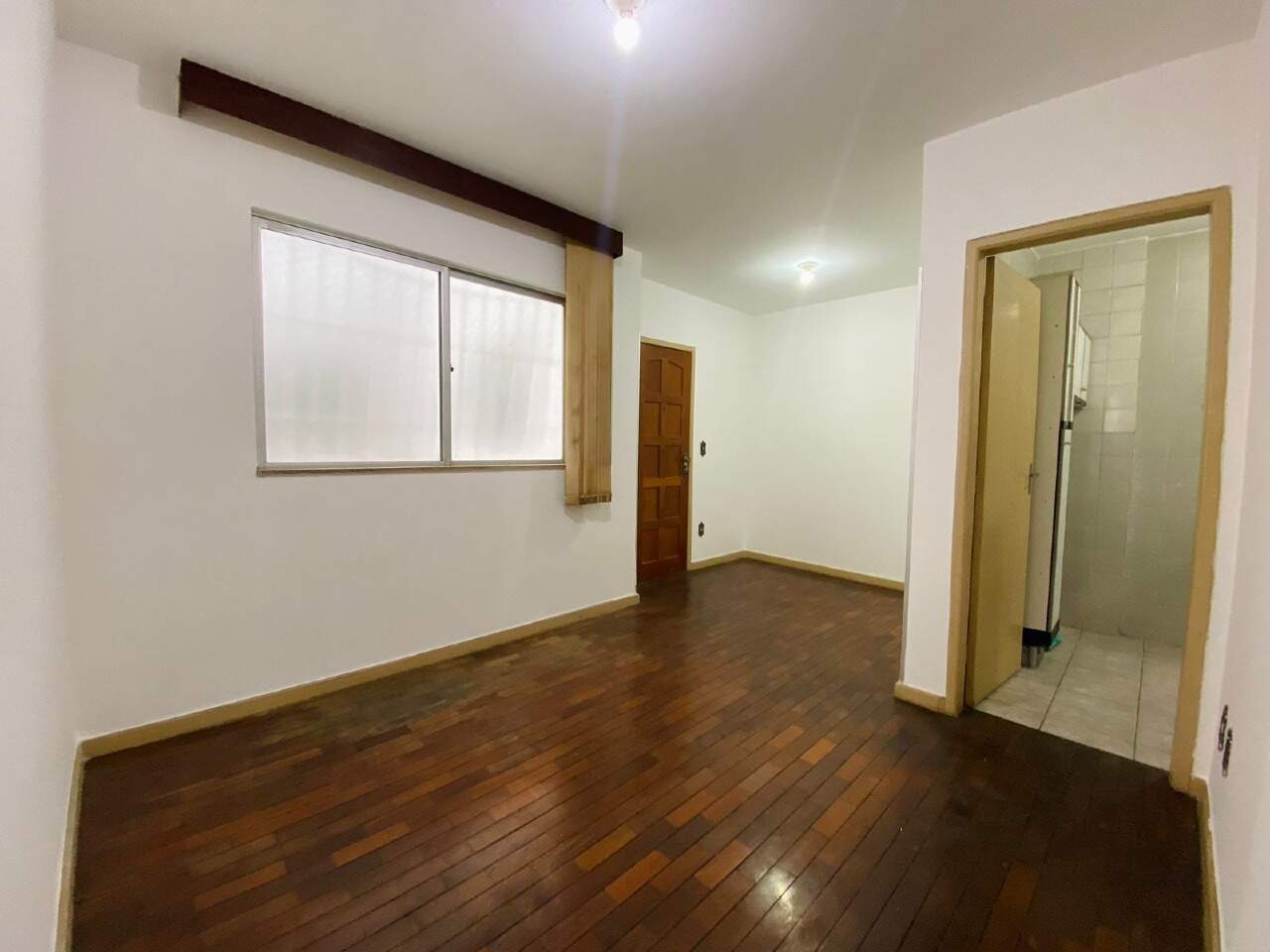 Imagem do imóvel Apartamento para aluguel, 3 quartos, 1 vaga, Estoril - Belo Horizonte/MG