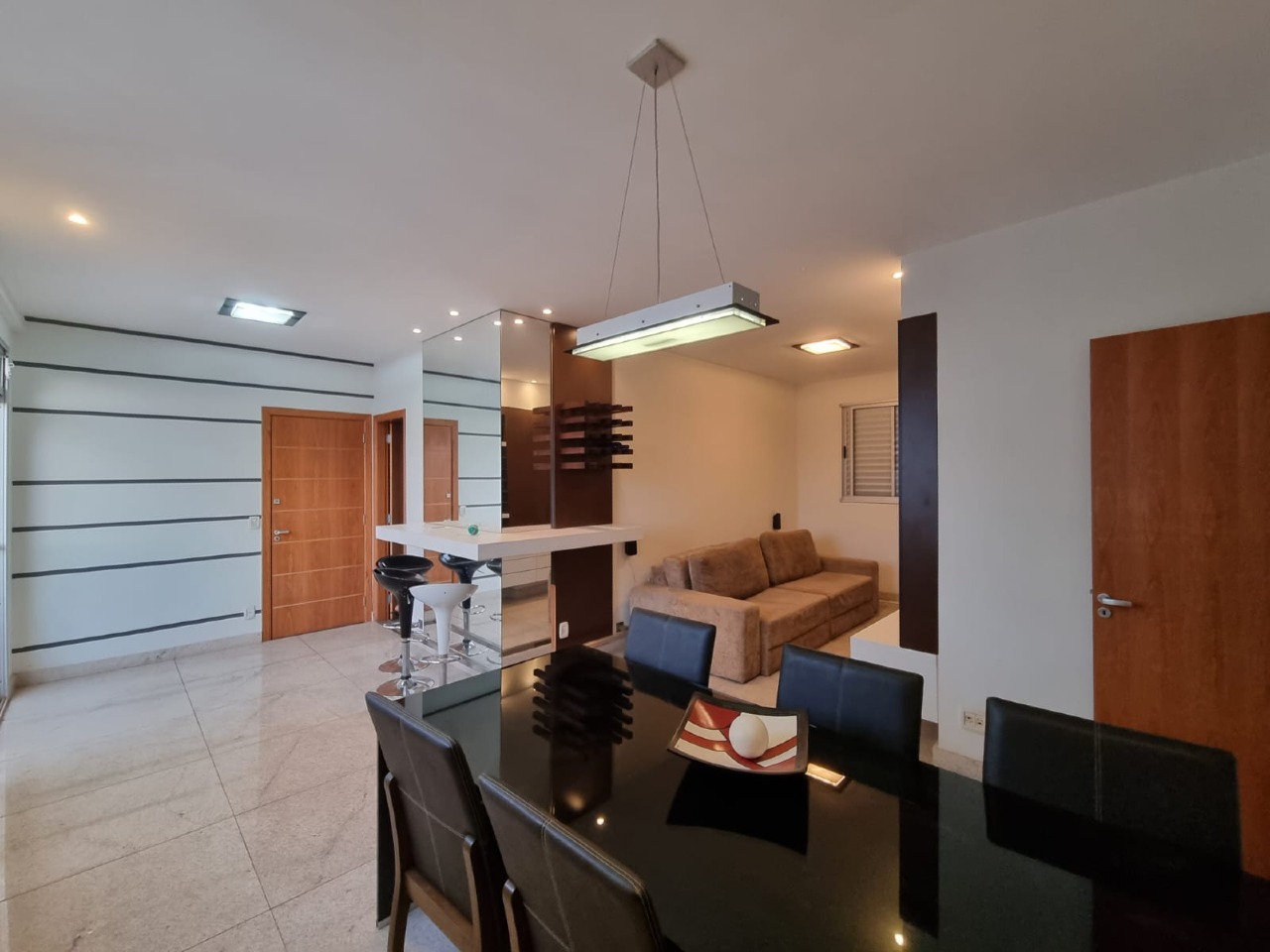 Imagem do imóvel Apartamento 3 quartos, 1 suíte, 2 vagas, Buritis - Belo Horizonte/MG