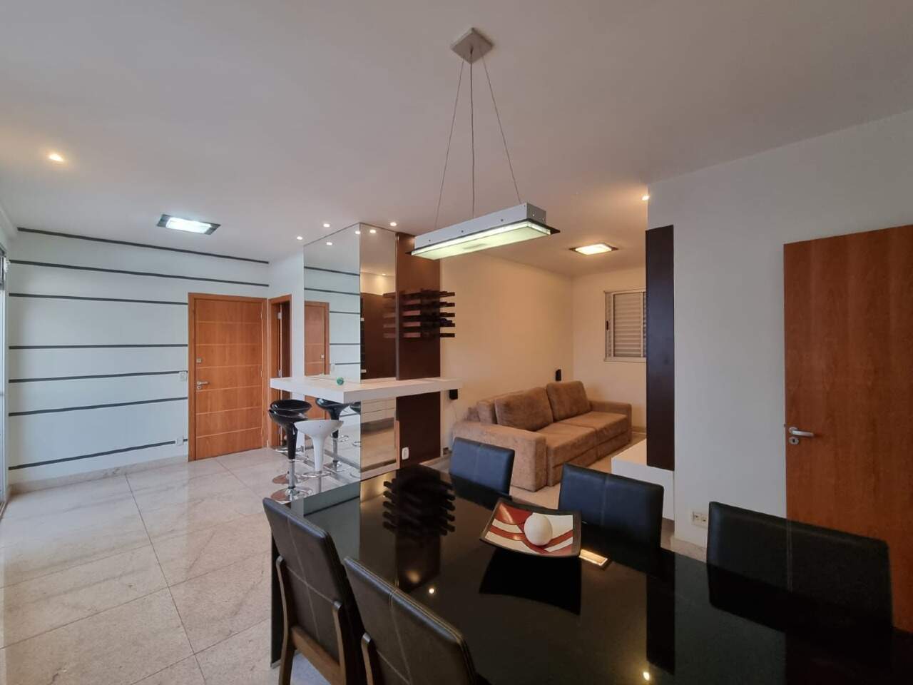 Imagem do imóvel Apartamento 3 quartos, 1 suíte, 2 vagas, Buritis - Belo Horizonte/MG