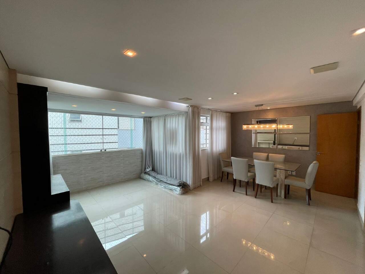 Imagem do imóvel Apartamento à venda, 3 quartos, 1 suíte, 2 vagas, Estoril - Belo Horizonte/MG