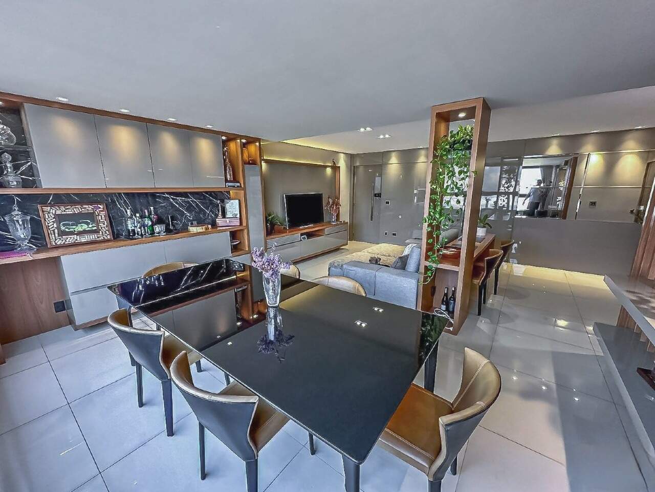Imagem do imóvel Apartamento à venda, 4 quartos, 3 suítes, 4 vagas, Buritis - Belo Horizonte/MG