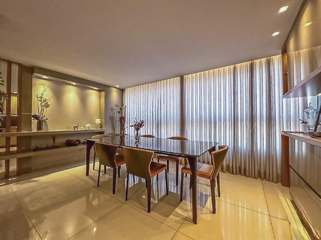 Imagem do imóvel Apartamento à venda, 4 quartos, 3 suítes, 4 vagas, Buritis - Belo Horizonte/MG