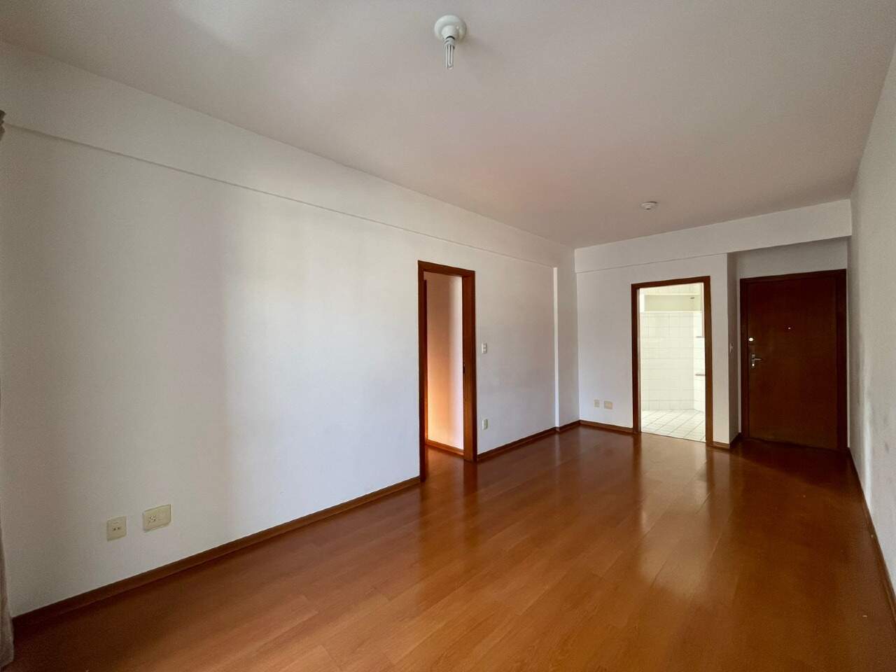 Imagem do imóvel Apartamento à venda, 3 quartos, 1 suíte, 1 vaga, Estoril - Belo Horizonte/MG