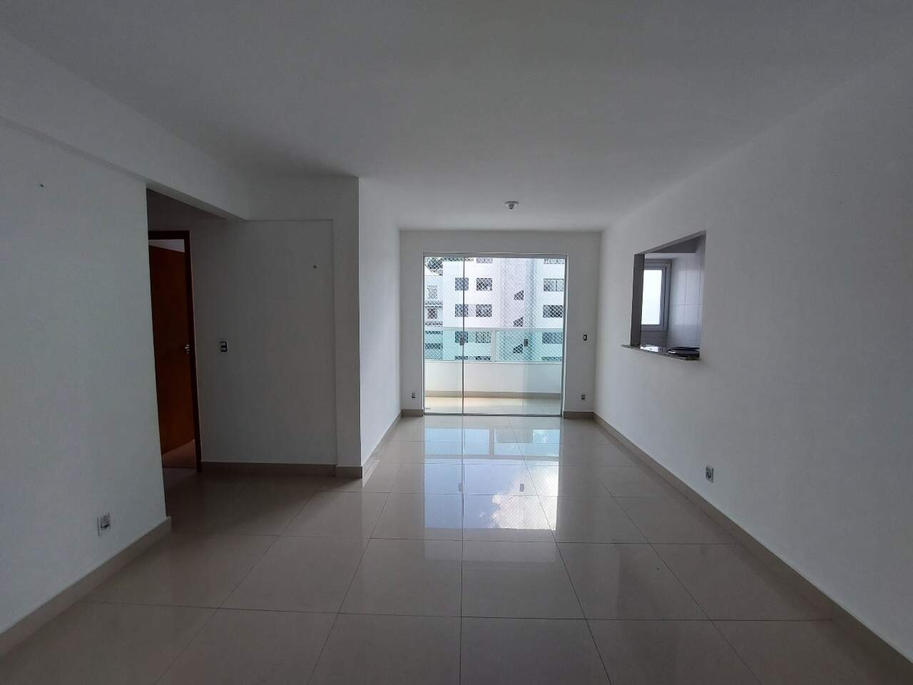 Imagem do imóvel Apartamento para aluguel, 3 quartos, 1 suíte, 2 vagas, Buritis - Belo Horizonte/MG