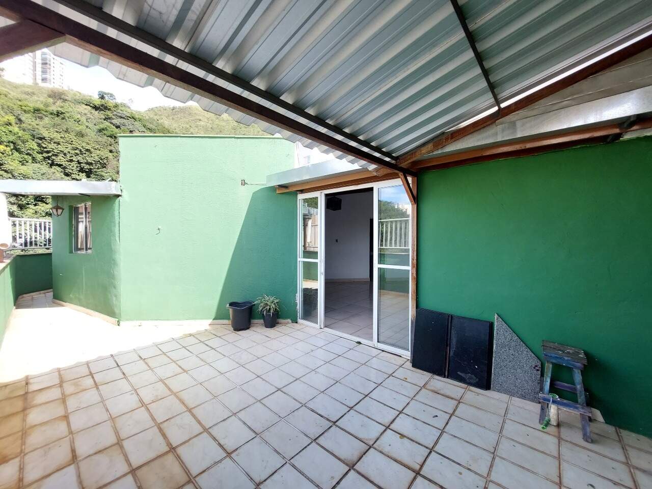 Imagem do imóvel Cobertura para aluguel, 3 quartos, 1 suíte, 2 vagas, Buritis - Belo Horizonte/MG