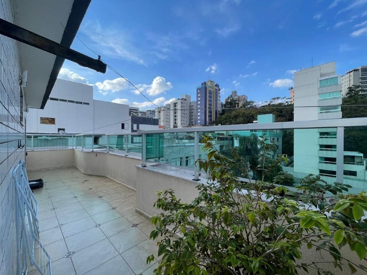 Imagem do imóvel Cobertura à venda, 4 quartos, 2 suítes, 2 vagas, Buritis - Belo Horizonte/MG