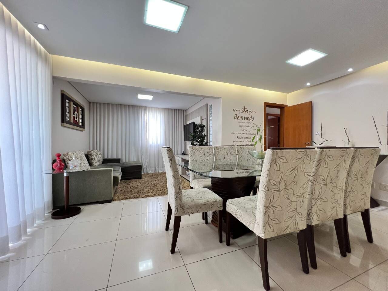 Imagem do imóvel Apartamento à venda, 4 quartos, 1 suíte, 3 vagas, Buritis - Belo Horizonte/MG