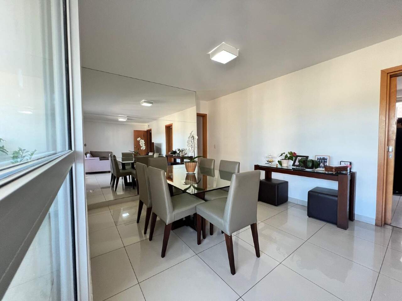Imagem do imóvel Apartamento à venda, 4 quartos, 1 suíte, 3 vagas, Buritis - Belo Horizonte/MG