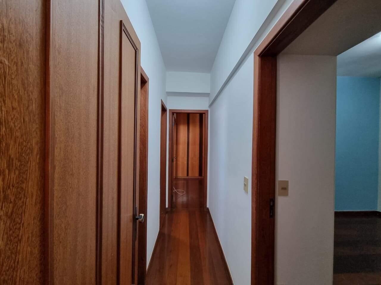Imagem do imóvel Apartamento para aluguel, 3 quartos, 1 suíte, 2 vagas, Buritis - Belo Horizonte/MG