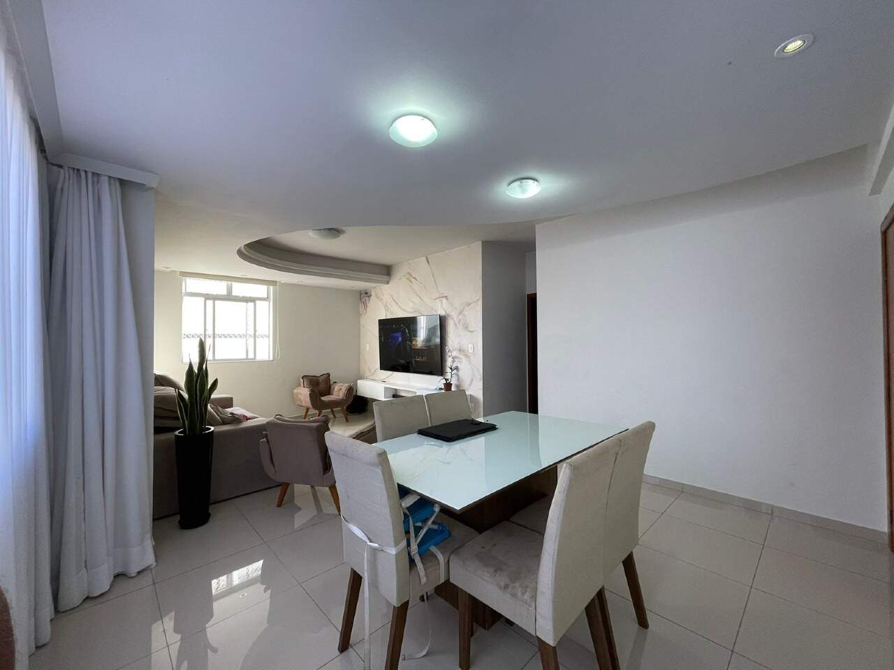 Imagem do imóvel Apartamento à venda, 3 quartos, 1 suíte, 2 vagas, Buritis - Belo Horizonte/MG