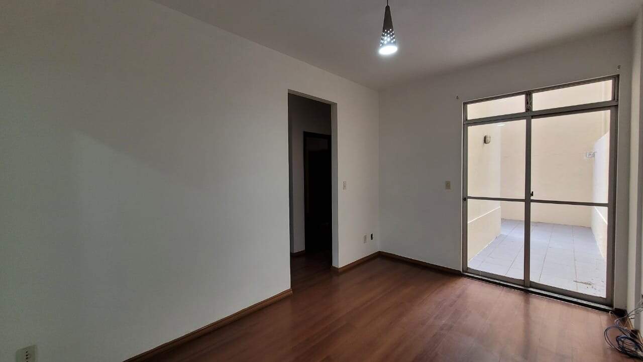 Imagem do imóvel Área privativa para aluguel, 3 quartos, 1 suíte, 1 vaga, Buritis - Belo Horizonte/MG