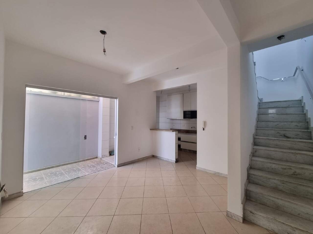 Imagem do imóvel Casa para aluguel, 3 quartos, 2 vagas, Parque São José - Belo Horizonte/MG