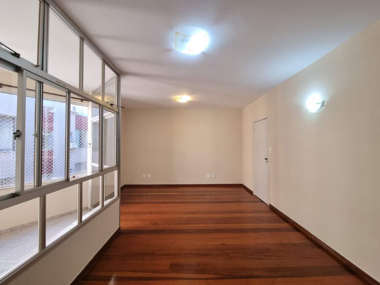 Imagem do imóvel Apartamento para aluguel, 3 quartos, 1 suíte, 2 vagas, Buritis - Belo Horizonte/MG
