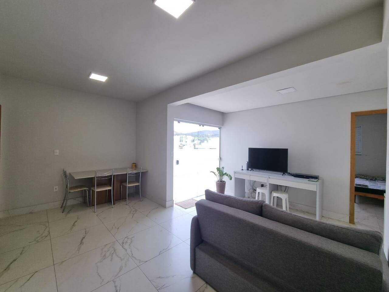 Imagem do imóvel Cobertura para aluguel, 2 quartos, 1 suíte, 2 vagas, Buritis - Belo Horizonte/MG