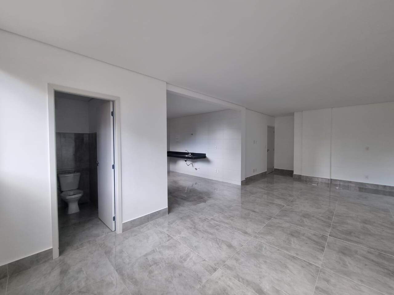 Imagem do imóvel Apartamento para aluguel, 2 quartos, 1 suíte, 2 vagas, Buritis - Belo Horizonte/MG
