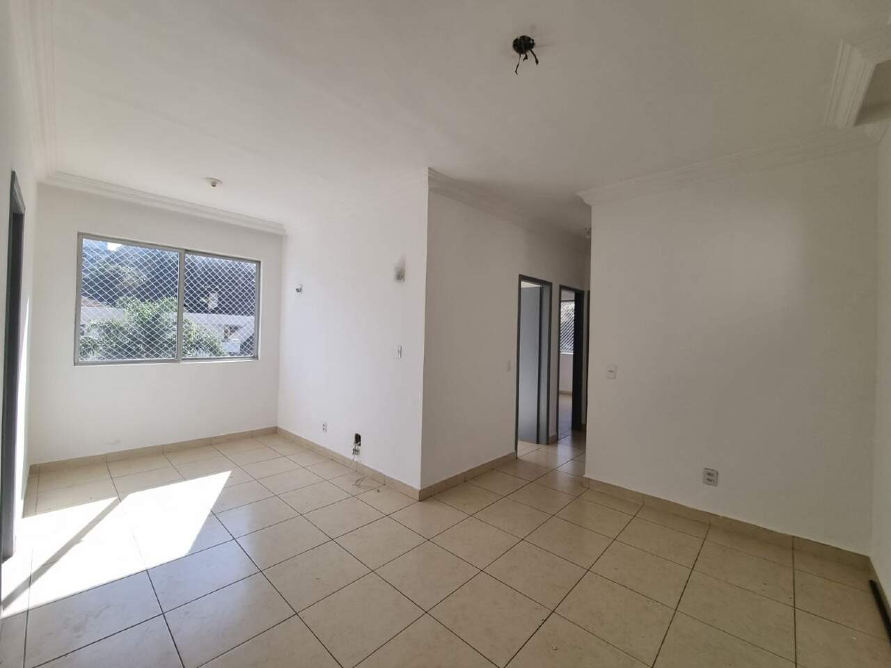 Imagem do imóvel Apartamento para aluguel, 3 quartos, 1 vaga, Estoril - Belo Horizonte/MG