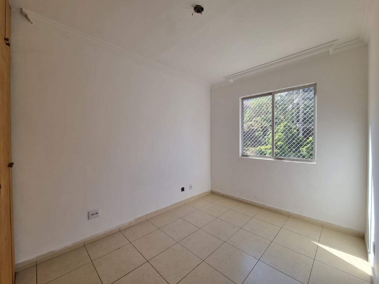 Imagem do imóvel Apartamento para aluguel, 3 quartos, 1 vaga, Estoril - Belo Horizonte/MG