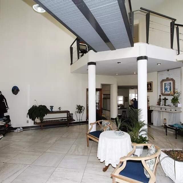 Imagem do imóvel Cobertura à venda, 6 quartos, 1 suíte, 6 vagas, Buritis - Belo Horizonte/MG