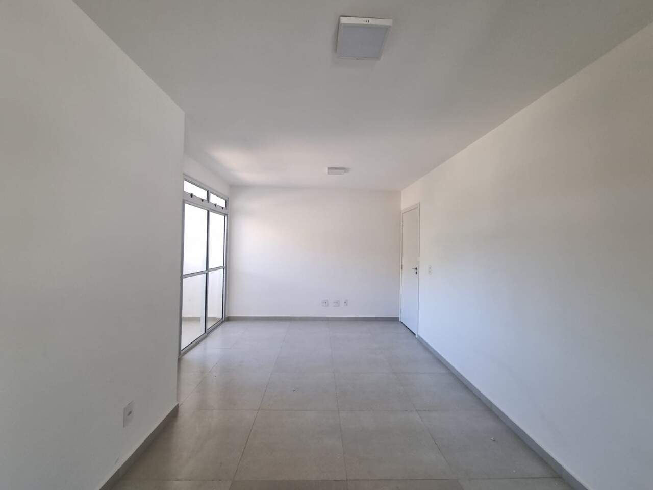 Imagem do imóvel Apartamento para aluguel, 2 quartos, 1 suíte, 2 vagas, Buritis - Belo Horizonte/MG