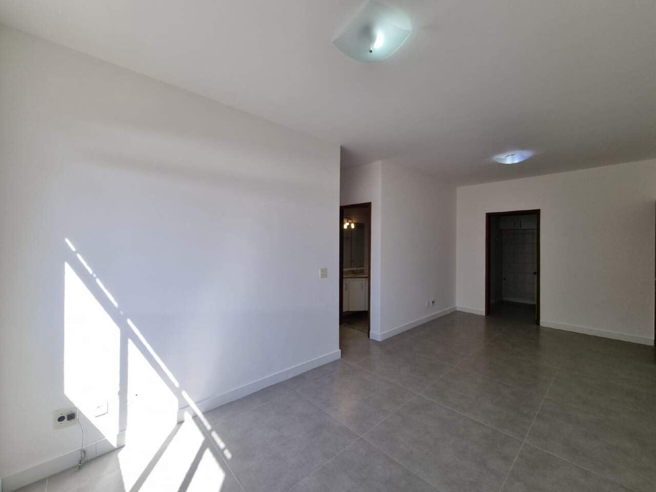 Imagem do imóvel Apartamento para aluguel, 3 quartos, 1 suíte, 2 vagas, Buritis - Belo Horizonte/MG